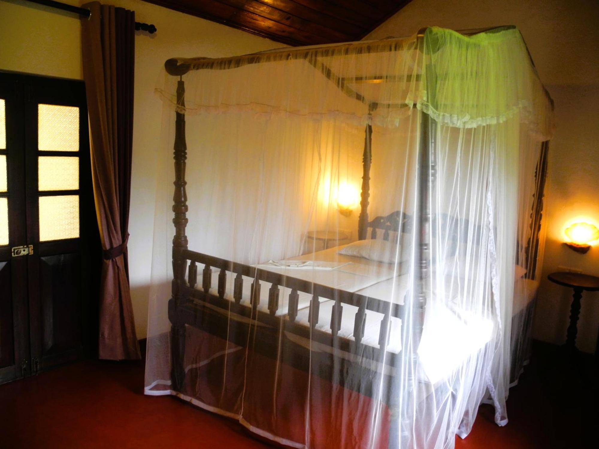 Top Of The Hill Guesthouse Велигама Номер фото